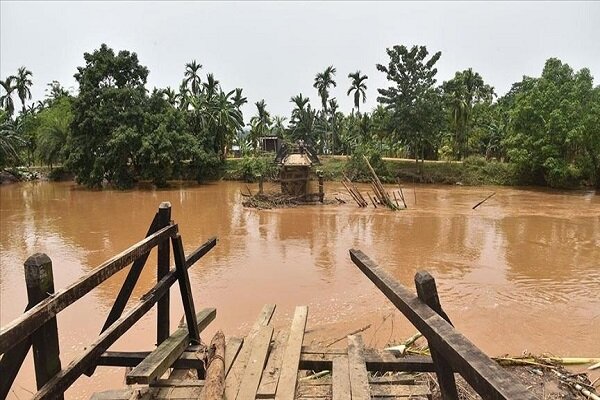 Flood in “Siam” of India killed 27 people