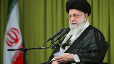 Importance of freeing those in prison due to financial matters in Imam Khamenei’s opinion