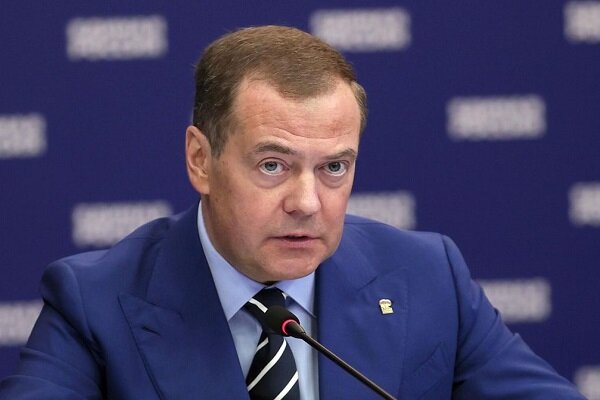 Medvedev: Sanctioning Russia is a cunning game of America against Europe