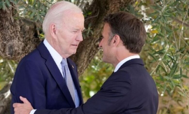 New York Times: Macron and Biden are vulnerable