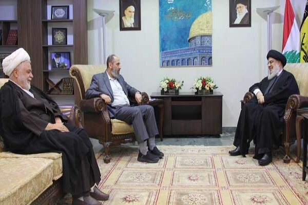 Seyyed Hassan Nasrallah’s consultation with the Secretary General of Jamaat-e-Islami Lebanon