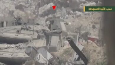 The explosion of the “Zelzal” bomb of the Quds battalions on the path of the occupants’ car + video