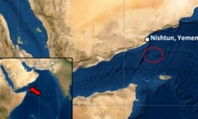 The occupants of a ship were evacuated in southern Yemen
