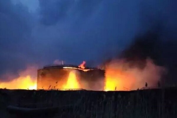 Ukraine drone attacks and fire in Russian oil warehouse