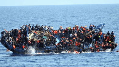 15 dead and 150 missing after the refugee boat overturned near Mauritania