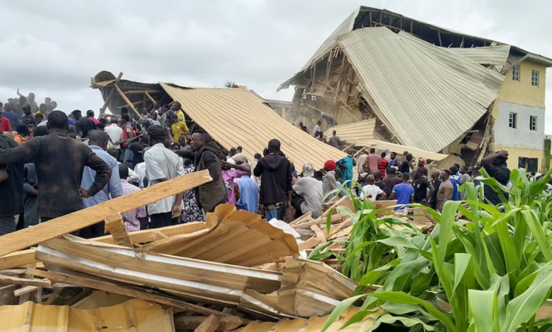 16 dead after the collapse of a school building in Nigeria