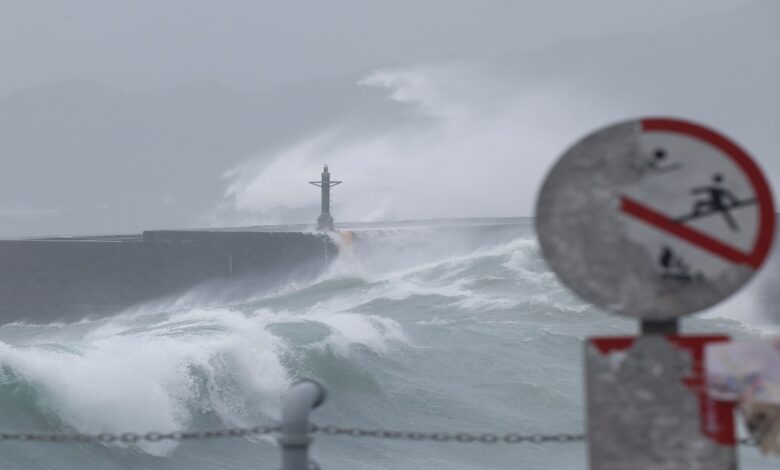 203 dead and injured after a terrible storm in Taiwan