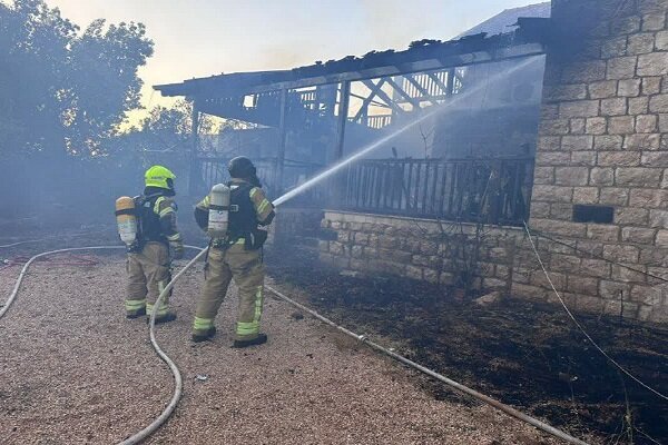 A fire in the Zionist settlement “Al-Mutla” in Hezbollah’s missile attack