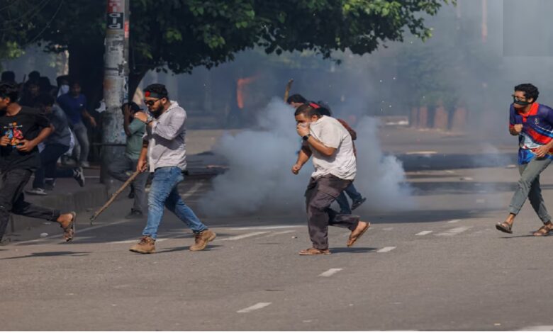 Demonstrations continue in Bangladesh despite the nationwide shutdown of universities