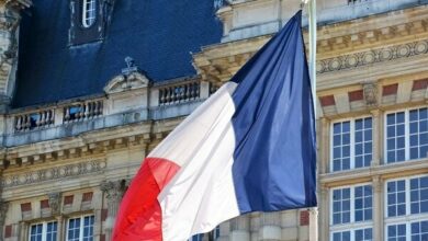 France requests its citizens to refrain from traveling to Lebanon and Palestine