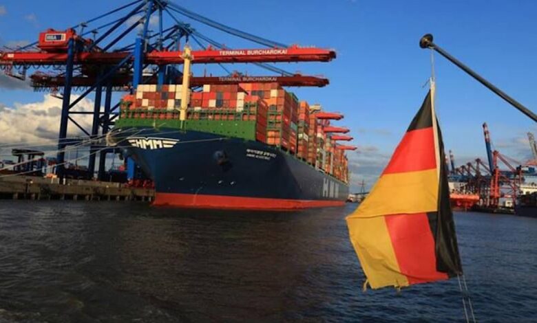 German exports drop more than expected