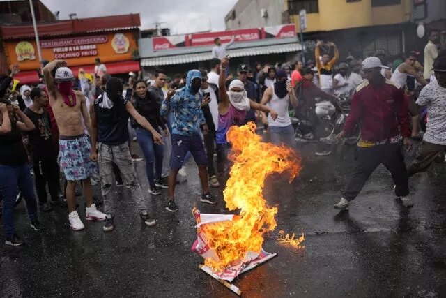 How did the CIA key Venezuela’s post-election riots?