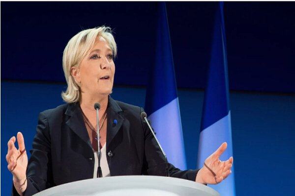 Le Pen: The French Parliament will not last