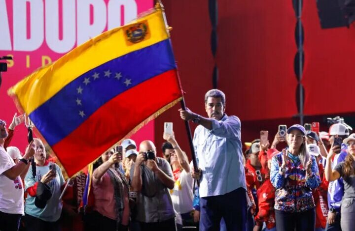 “Nicolas Maduro” election headquarters announced victory