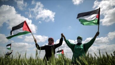 Palestinian groups agreed to form an interim government of national unity