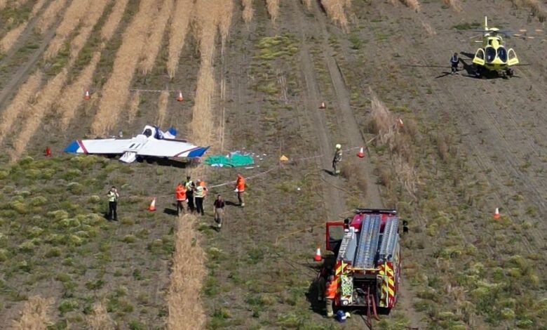 Plane crash in England left 2 dead