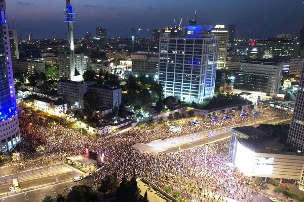 Protest demonstrations by Zionists in “Tel Aviv”