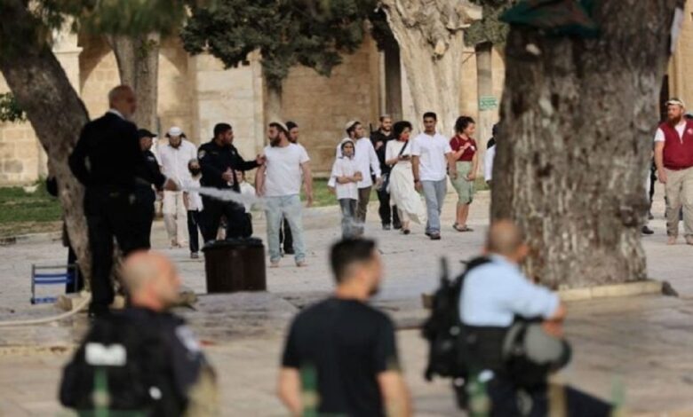 Settlers attacked Al-Aqsa Mosque