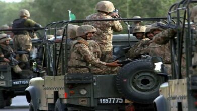 terrorist attack on the army barracks in Pakistan; 8 soldiers and 10 attackers were killed