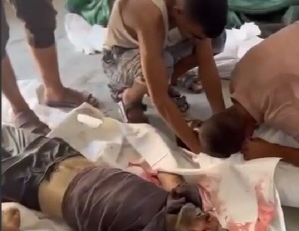 The insane bombing of Khan Yunis/more than 150 people were martyred and injured + video