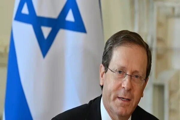 The President of the Zionist regime announced his support for the prisoner exchange agreement