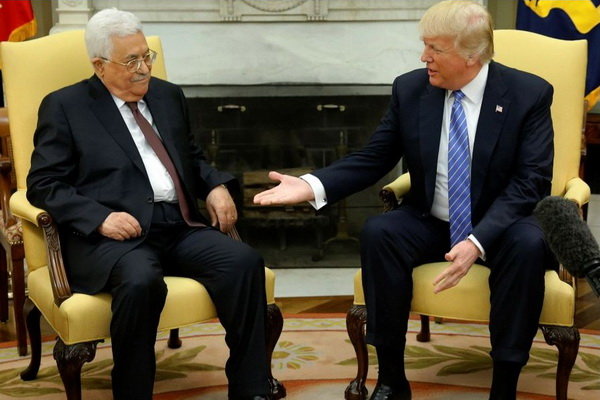 “Trump” published the message sent by “Mahmoud Abbas”.