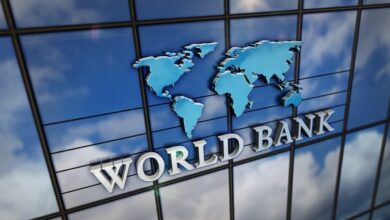 World Bank’s forecast of 3.2% growth and 35.3% inflation of Iran’s economy