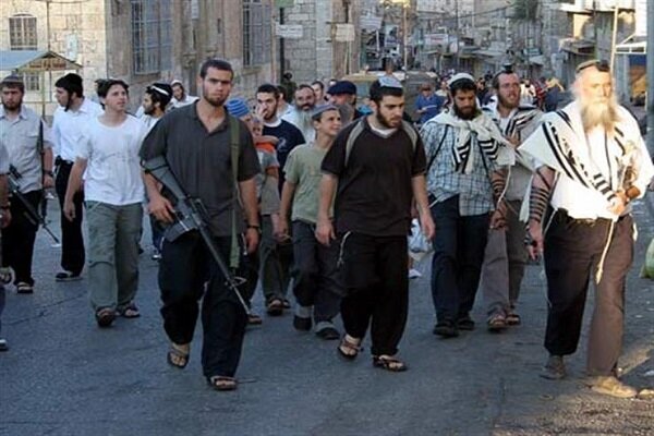 12 killed and wounded in the brutality of settlers in the West Bank