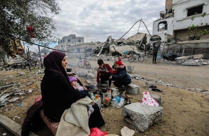 Deliberately starving people in Gaza is a war crime