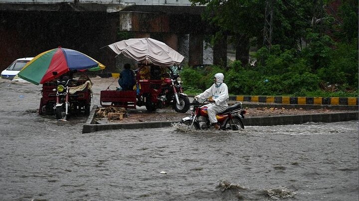 Heavy rain in Pakistan/ 12 people died and 32 were injured