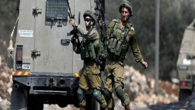 Israeli soldiers use Palestinians as human shields