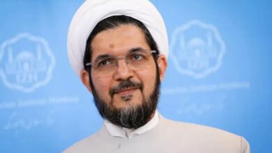 Issuing the decision to expel the head of the “Hamburg Islamic Center” from Germany