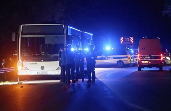 Knife attack on a bus in Germany/ 6 people were injured