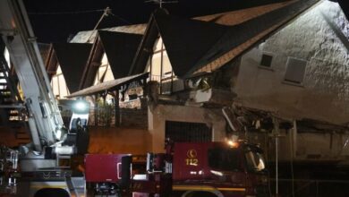 The collapse of the hotel roof in Germany/at least 2 people were killed