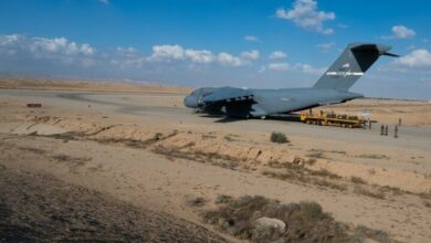 The plane carrying the new American weapons landed in the occupied territories