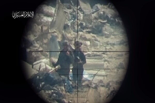 The snipers destroyed the resistance of the Zionist soldiers