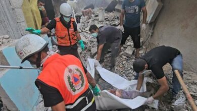 Bombing of a school and shelter for Palestinian refugees in northern Gaza