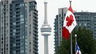 Canada’s budget deficit reached 7.3 billion dollars