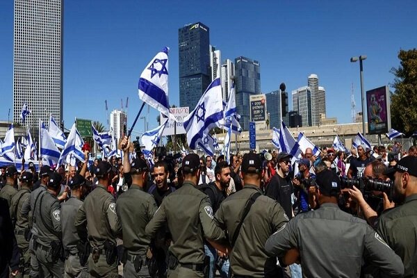 Dozens of protesters gathered in front of the Prime Minister’s office