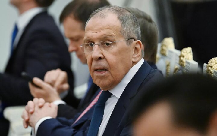 Lavrov: The smoke of the postponement of the talks is in the eyes of Ukraine