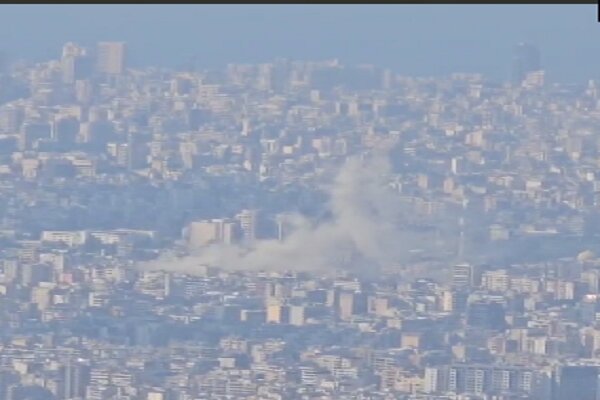 The Zionist regime’s air attack on the southern suburbs of Beirut + video