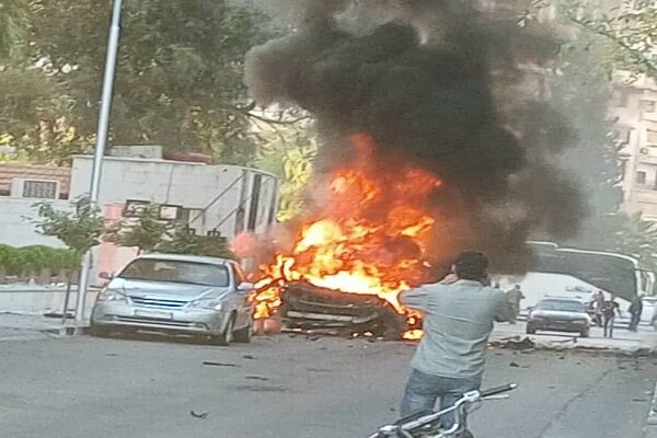 A car was targeted in Damascus + video