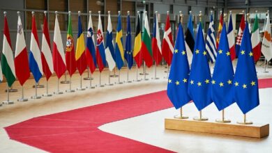 EU foreign ministers meeting for new sanctions against Russia