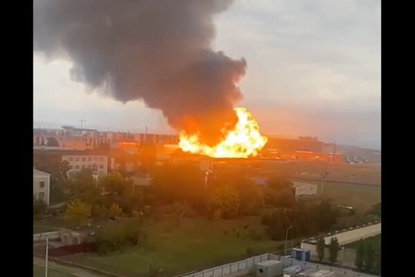 Explosion and massive fire in a gas station in the center of Chechnya + video