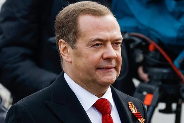 Medvedev welcomed the launch of the production line of the weapons factory in Ukraine