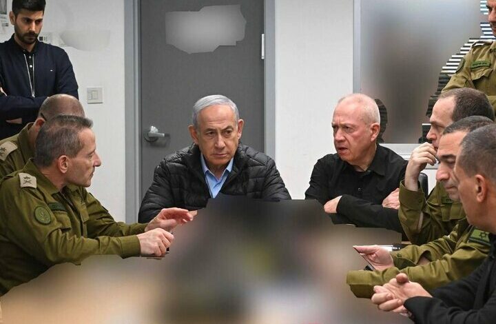 Netanyahu and the Minister of War of the Zionist regime went to the shelter