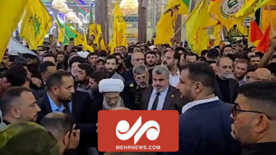 Performing funeral prayers on the body of martyr “Abbas Nilforoshan” in the shrine of Imam Hossein (AS)