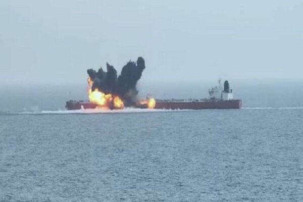 The continuation of Yemeni army attacks on Zionist ships in the Red Sea