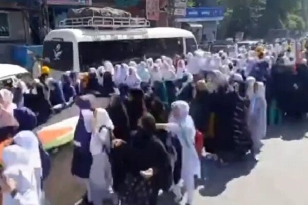 The march of Pakistani students following the martyrdom of “Syed Hasan Nasrallah”