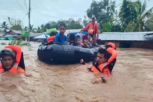 Typhoon “Trami” in the Philippines / 24 people died